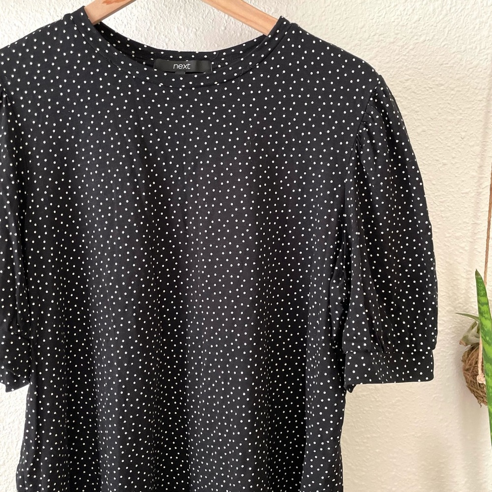 Next polka dot top